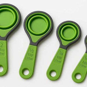 21 Collapsible Silicone Measuring Spoons Set of 4 Portable Folding Tools with Carved Scales for Camping Kitchen and Small Space Storage Green